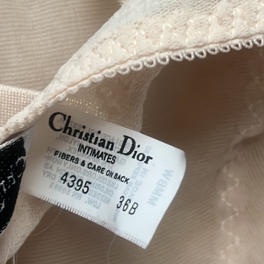 Vintage 1980’s Christian Dior Deadstock Nude Lace Monogram Logo Bra, 36B - Picture 7 of 11